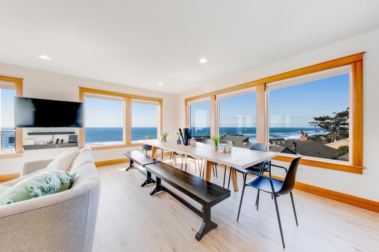 Blue Wave Heights Villa Lincoln City Exterior photo