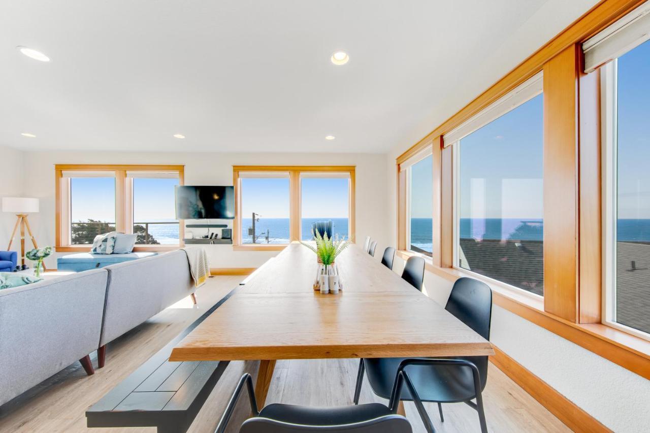 Blue Wave Heights Villa Lincoln City Exterior photo