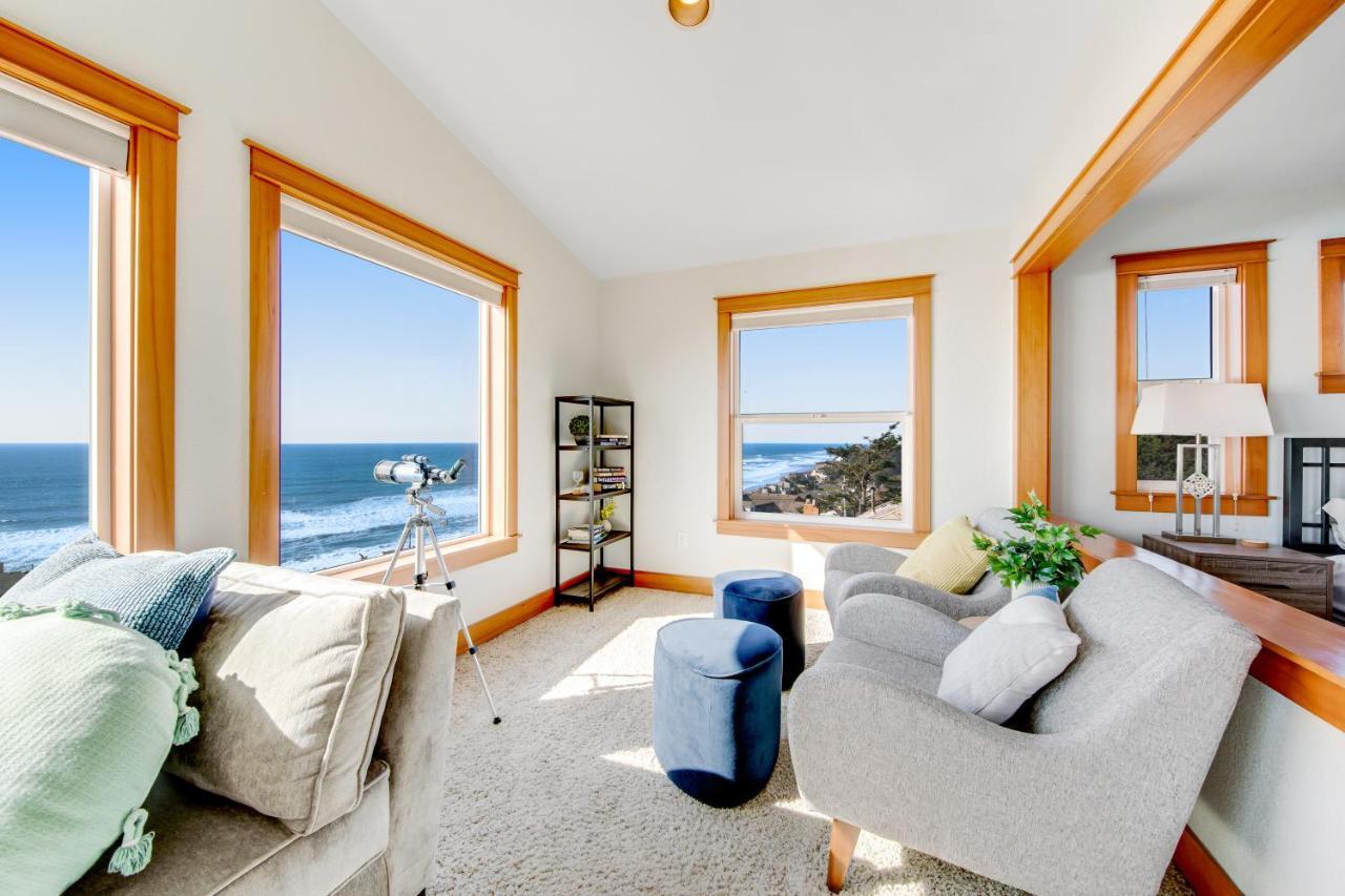 Blue Wave Heights Villa Lincoln City Exterior photo